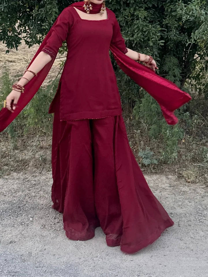 Noor-e-Maroon – 3 Piece Chiffon Dress